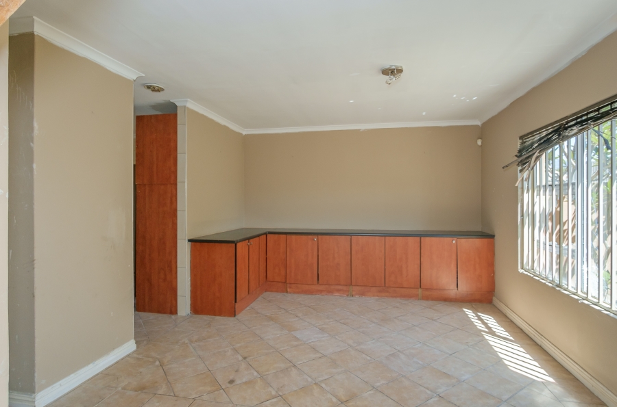 5 Bedroom Property for Sale in Ferness Estate Western Cape